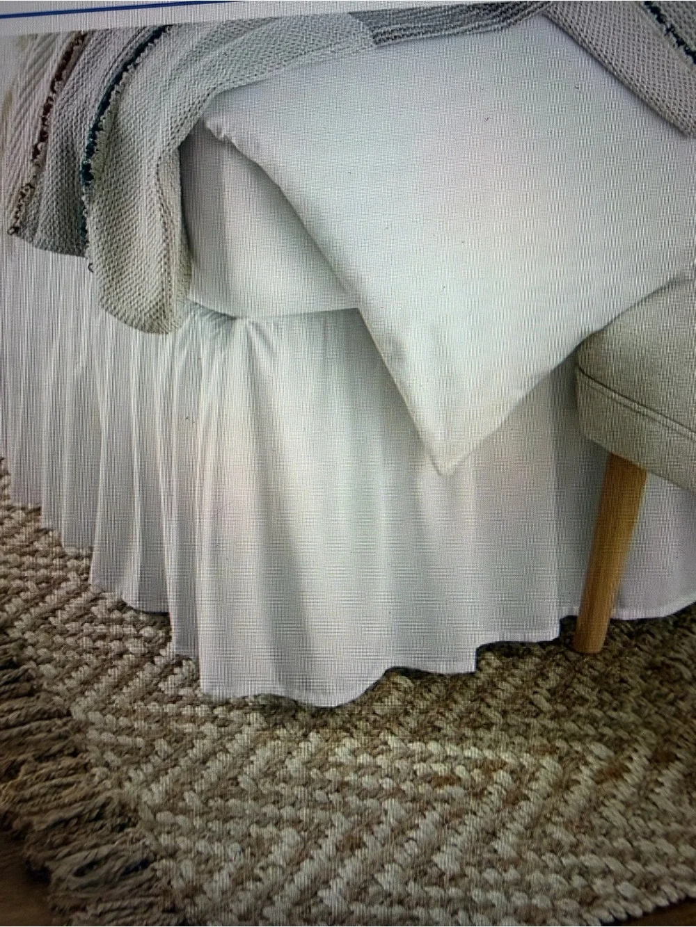 Classic White Bed Skirt with Pleated Hem - Home Bedding